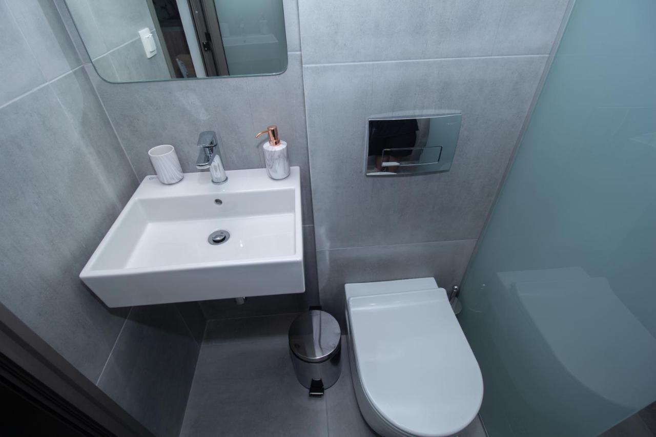 Golden Seaside 2 Apartment เนอาโรดา ภายนอก รูปภาพ